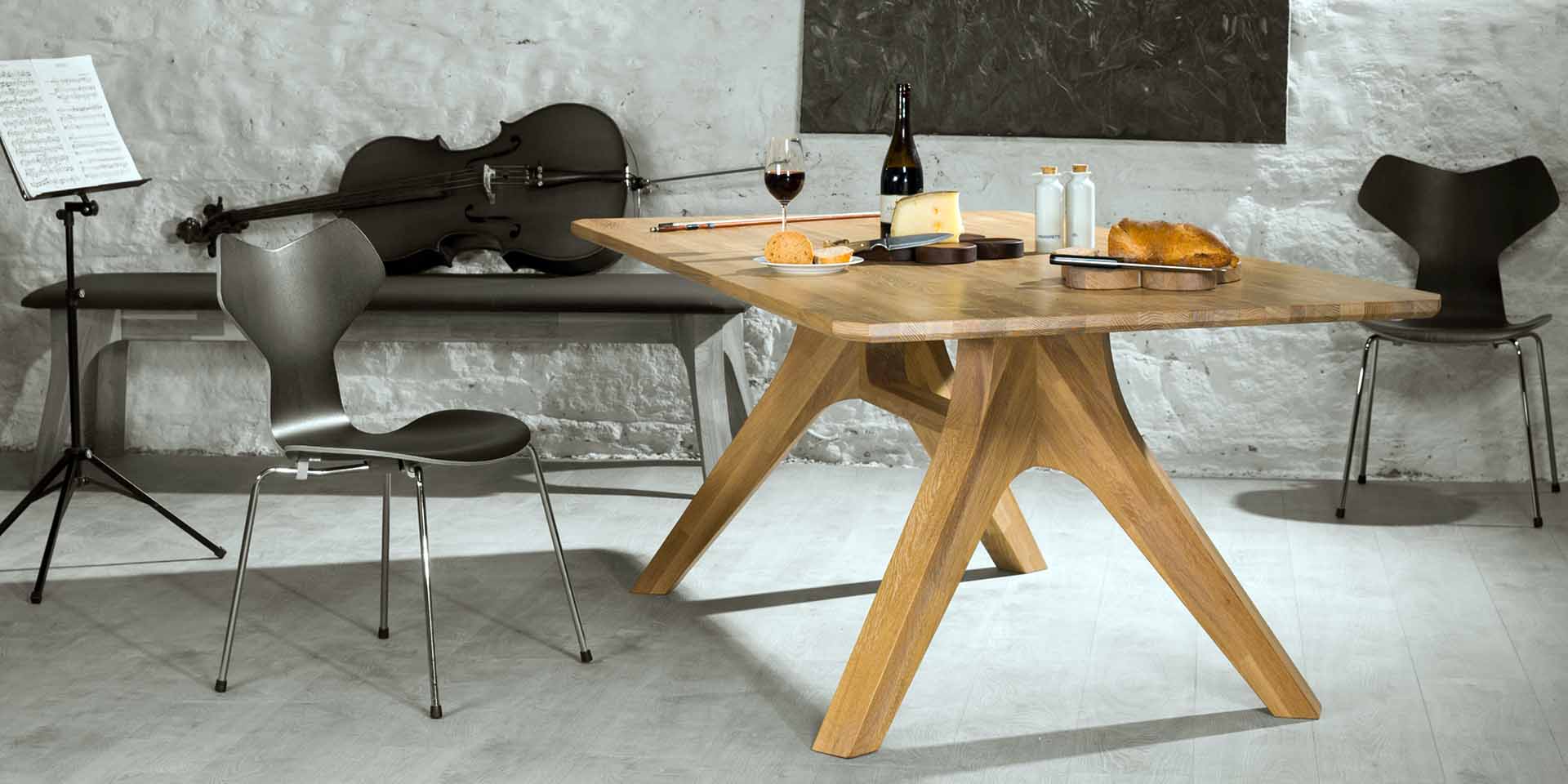 Designer Furniture: Is it worth it? - Benchmark Monitor