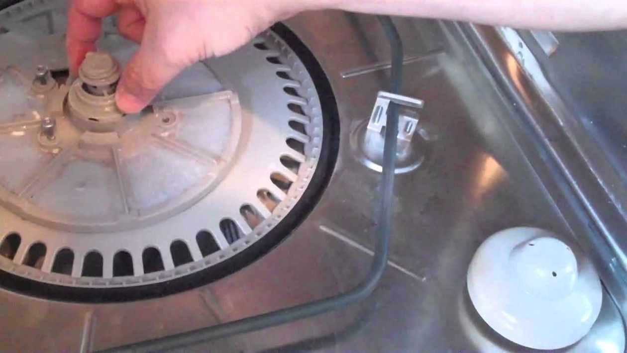 Water in bottom of dishwasher 5 ways to get rid of it!